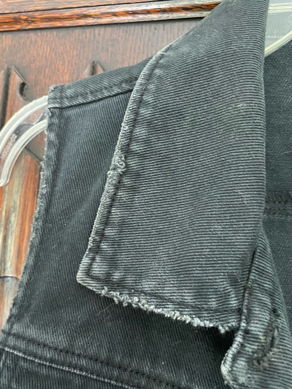 Vintage 2.1 Gray Denim Collared Distressed Cropped Vest Size L - Picture 3 of 8